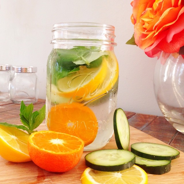 apa detox pentru slabit